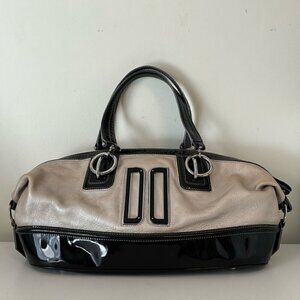 DAK’s of London silver/cream leather black patent leather shoulder bag